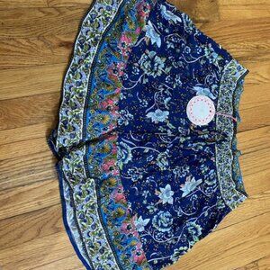 Umgee floral paisley shorts, nwt large
